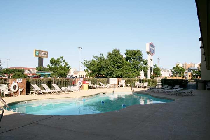 Clarion Pointe Okc Airport Hotel Oklahoma City Facilities photo